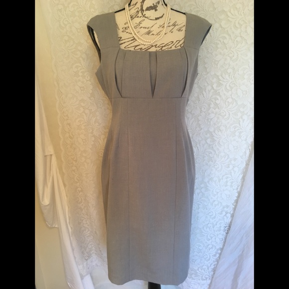 Calvin Klein Dresses & Skirts - 👗 gorgeous Calvin Klein dress. Size 8 So elegant!